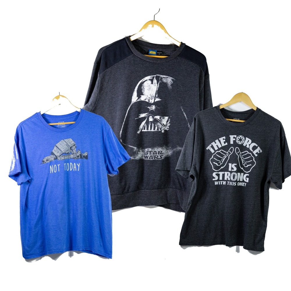 Star Wars Men's XL Nerd Dad Bundle 2 Graphic T-Shirts Darth Vader Sweatshirt